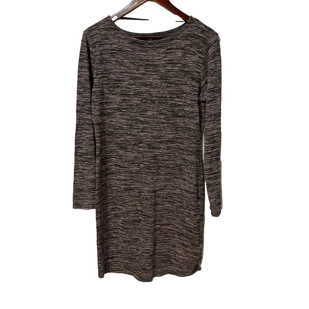 Page long sleeve 2 tone dress size large